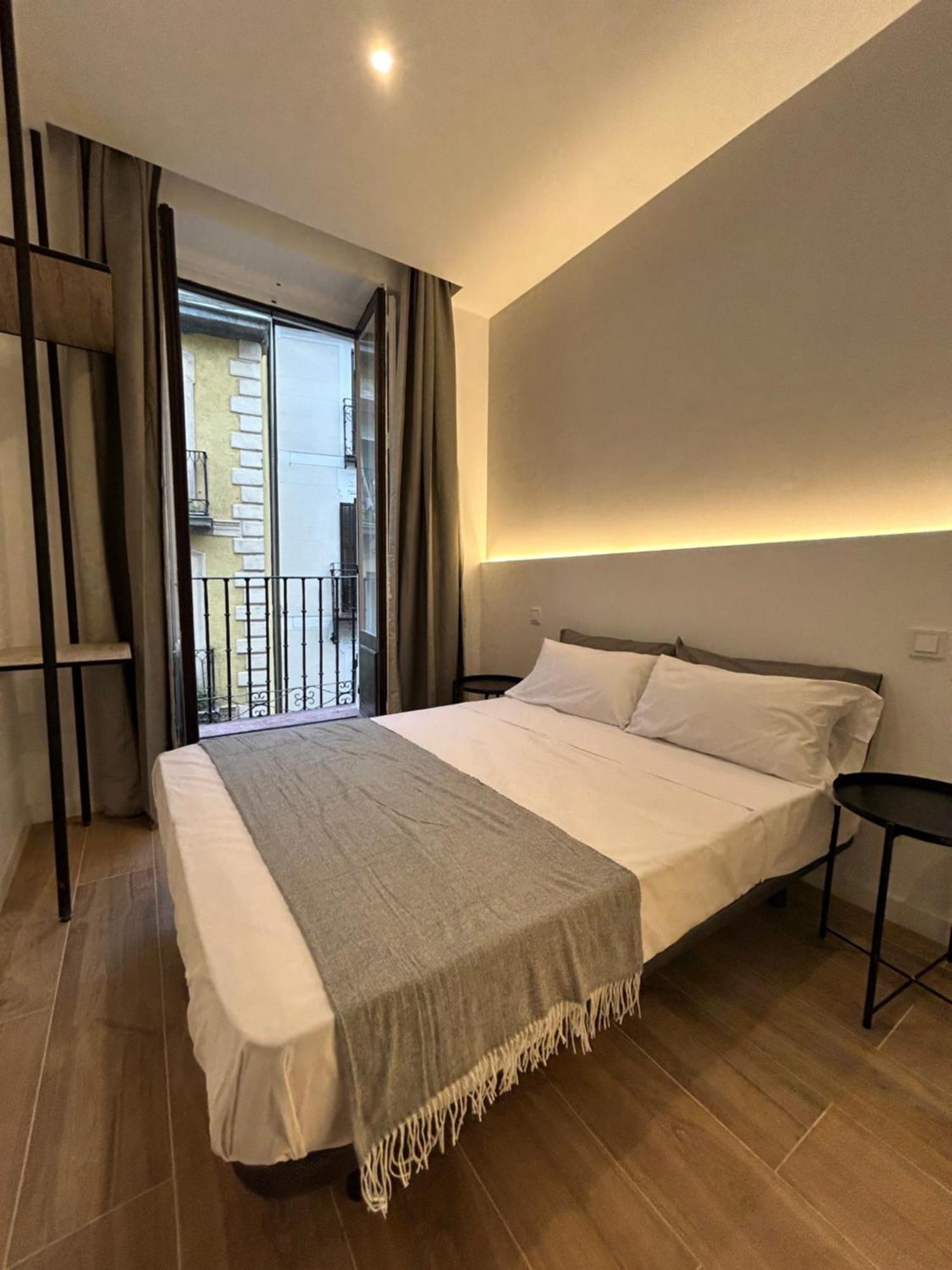 Casa De Huespedes San Andres Hotel Madrid Exterior photo